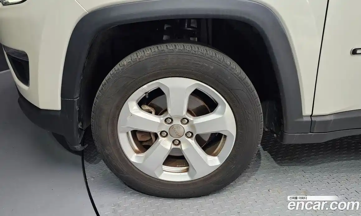 Jeep Compass 2019 2.4 Автомат в Москве № 232544, фото 19