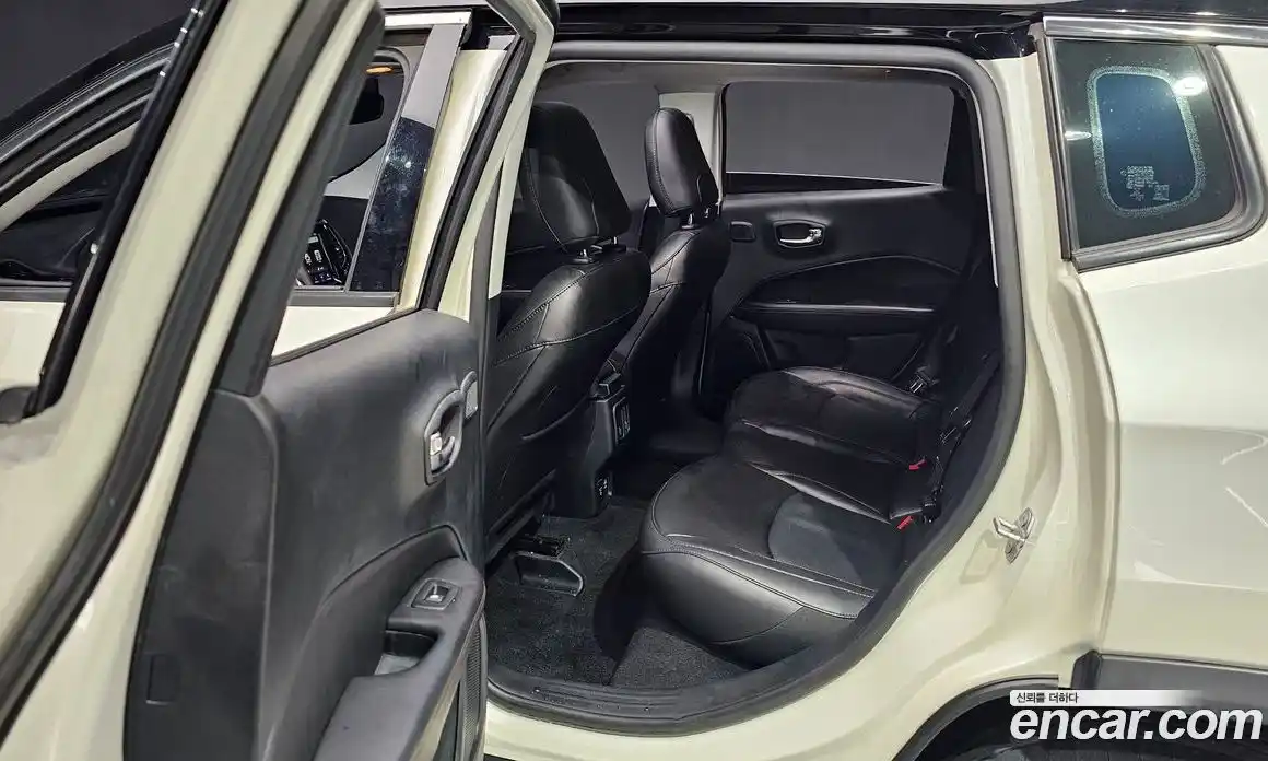 Jeep Compass 2019 2.4 Автомат в Москве № 232544, фото 4