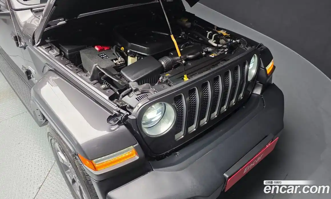 Jeep Wrangler 2021 2.0 Автомат в Москве № 232555, фото 2