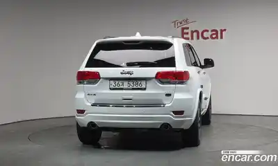 Jeep Cherokee 2018 3.6 Автомат в Москве № 232601, миниатюра 11
