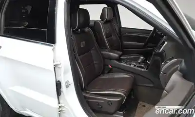 Jeep Cherokee 2018 3.6 Автомат в Москве № 232601, миниатюра 3