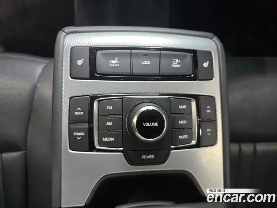 Genesis G80 2017 3.3 Автомат в Москве № 233499, фото 16