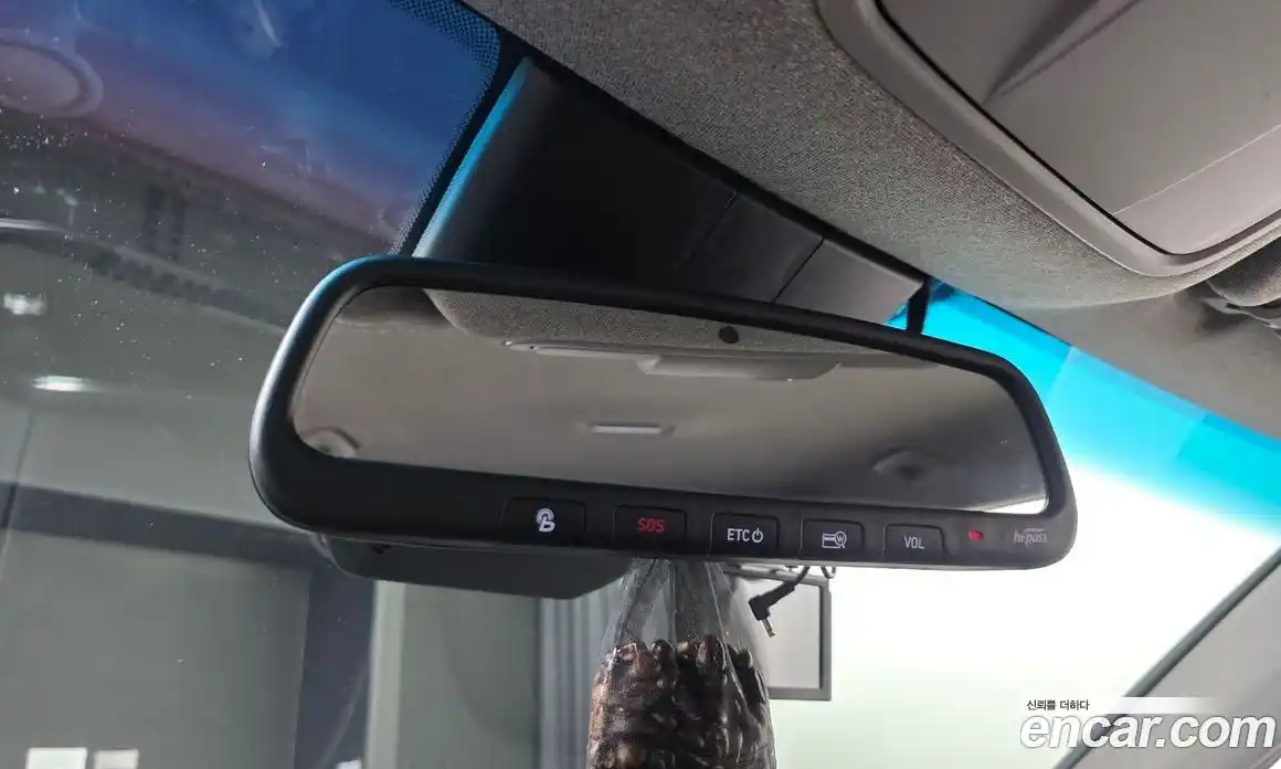 Hyundai Santa Fe 2020 2.0 Автомат в Москве № 246698, фото 17