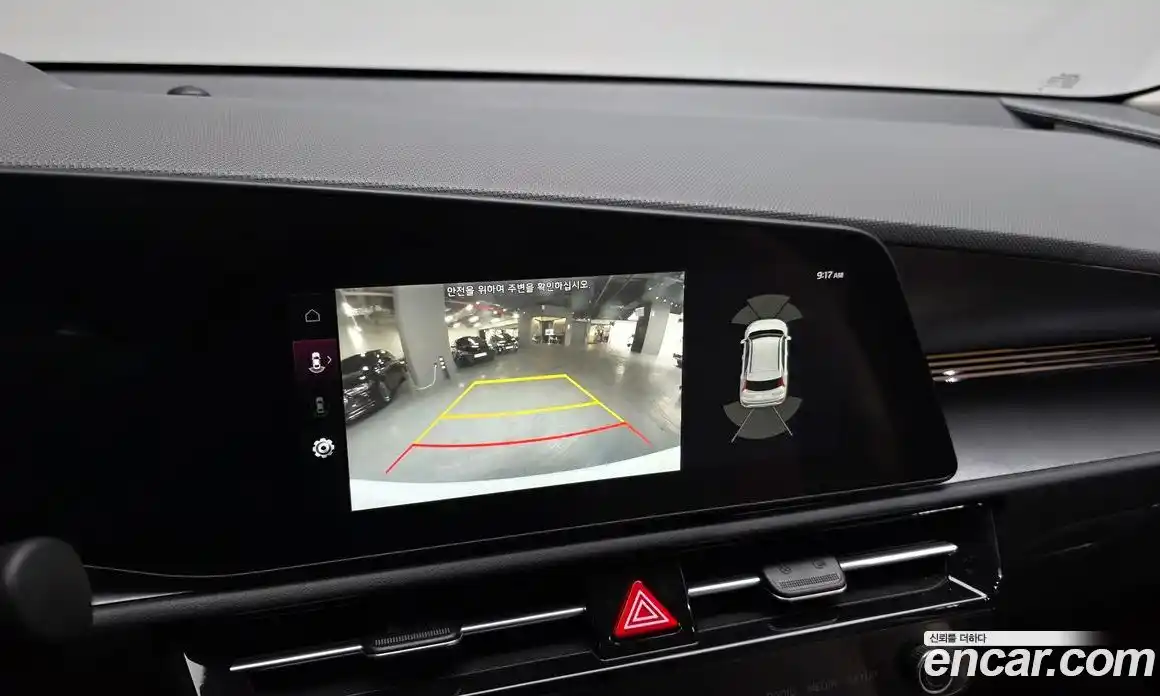 Kia Niro 2022 1.6 Автомат в Москве № 248116, фото 5