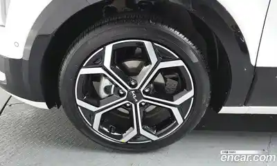 Kia Niro 2022 1.6 Автомат в Москве № 248116, миниатюра 10