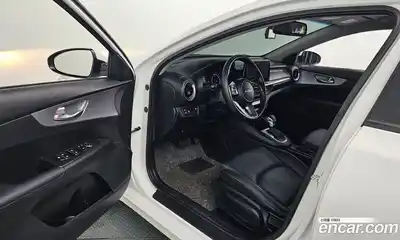 Kia K3 2022 1.6 Автомат в Москве № 248756, миниатюра 12