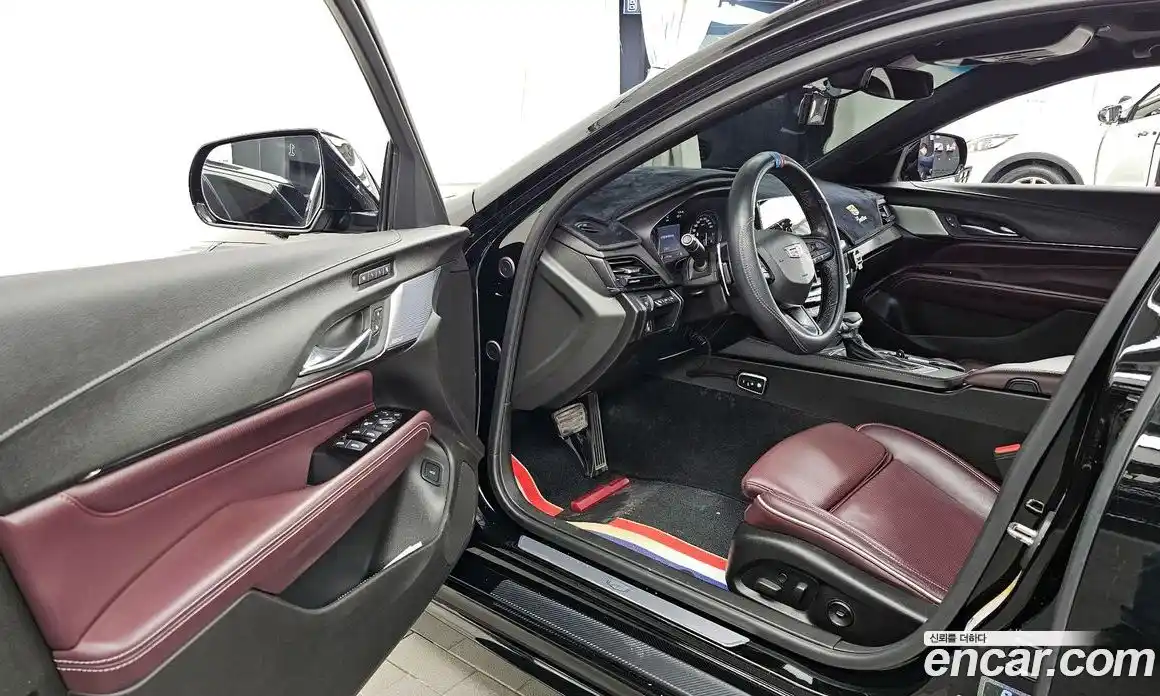 Cadillac CT4 2020 2.0 Автомат в Москве № 256440, фото 16