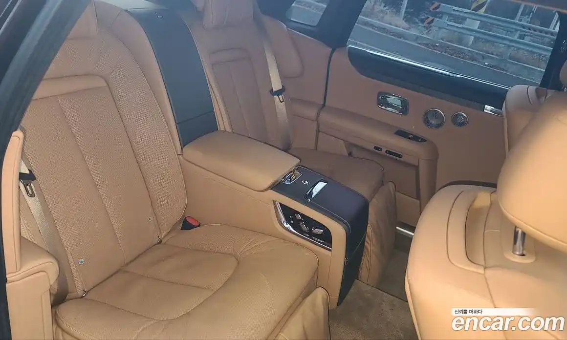 Rolls-Royce Ghost 2021 6.7 Автомат в Москве № 256723, фото 12