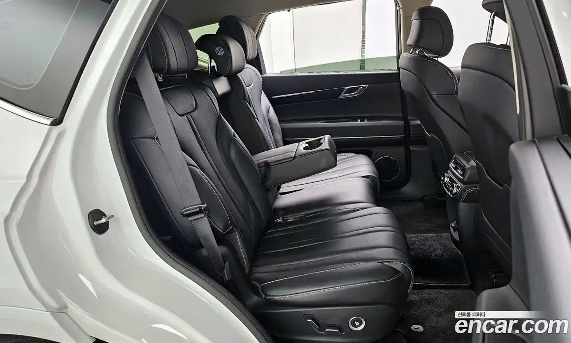 Genesis GV80 2022 2.5 Автомат в Москве № 26756, фото 3