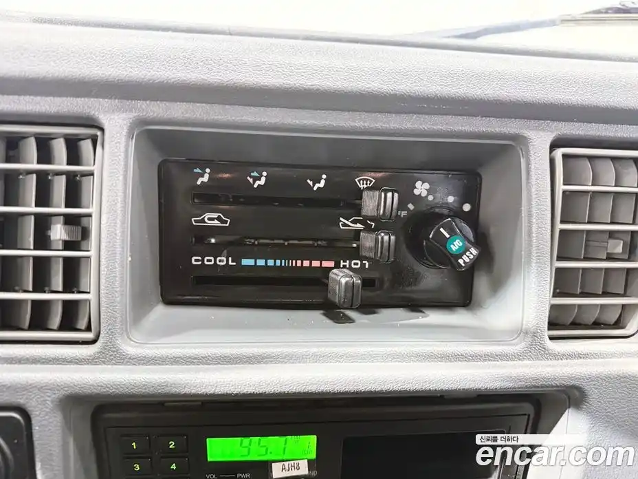 Chevrolet Damas 2018 0.8 Механическая в Москве № 27543, фото 14