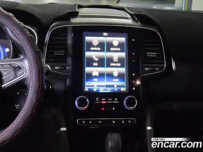 Renault QM6 2020 2.0 Автомат в Москве № 277463, миниатюра 10