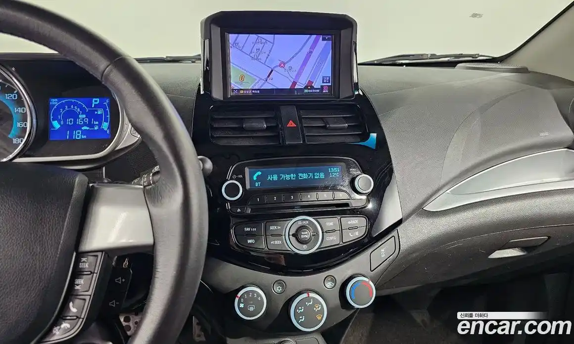 Chevrolet Spark 2014 1.0 Автомат в Москве № 27777, фото 4