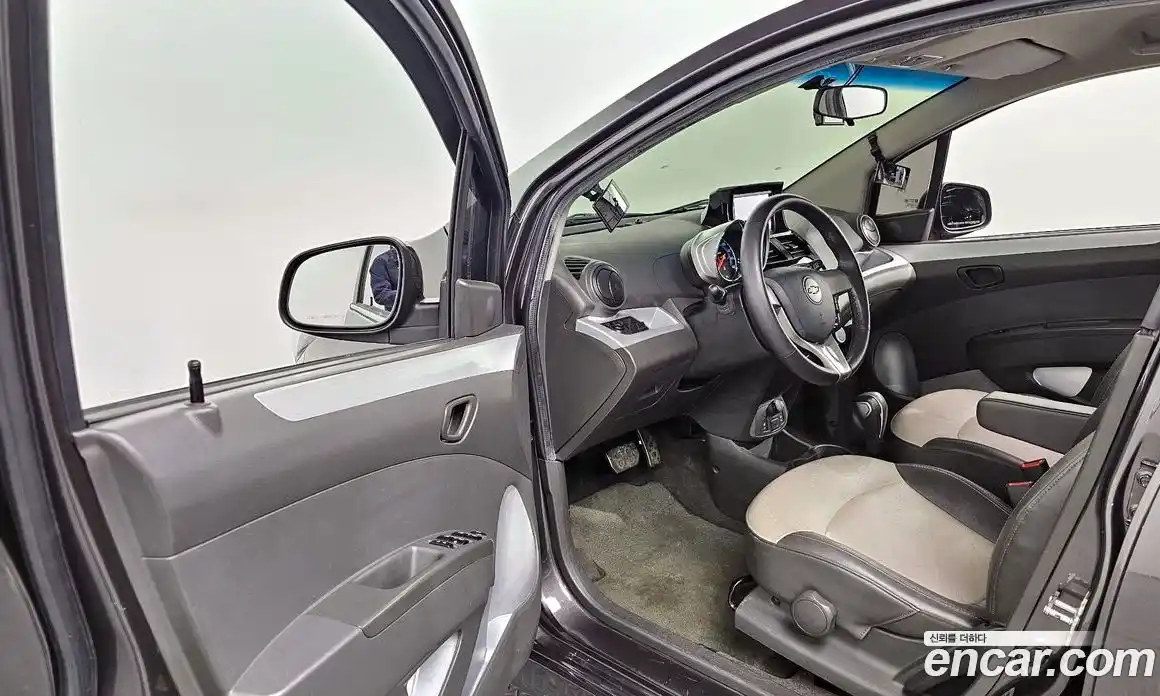 Chevrolet Spark 2014 1.0 Автомат в Москве № 27777, фото 7