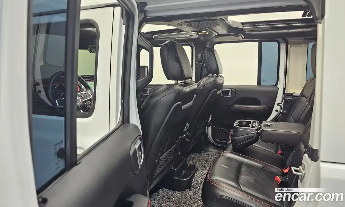 Jeep Wrangler 2021 2.0 Автомат в Москве № 278605, фото 16