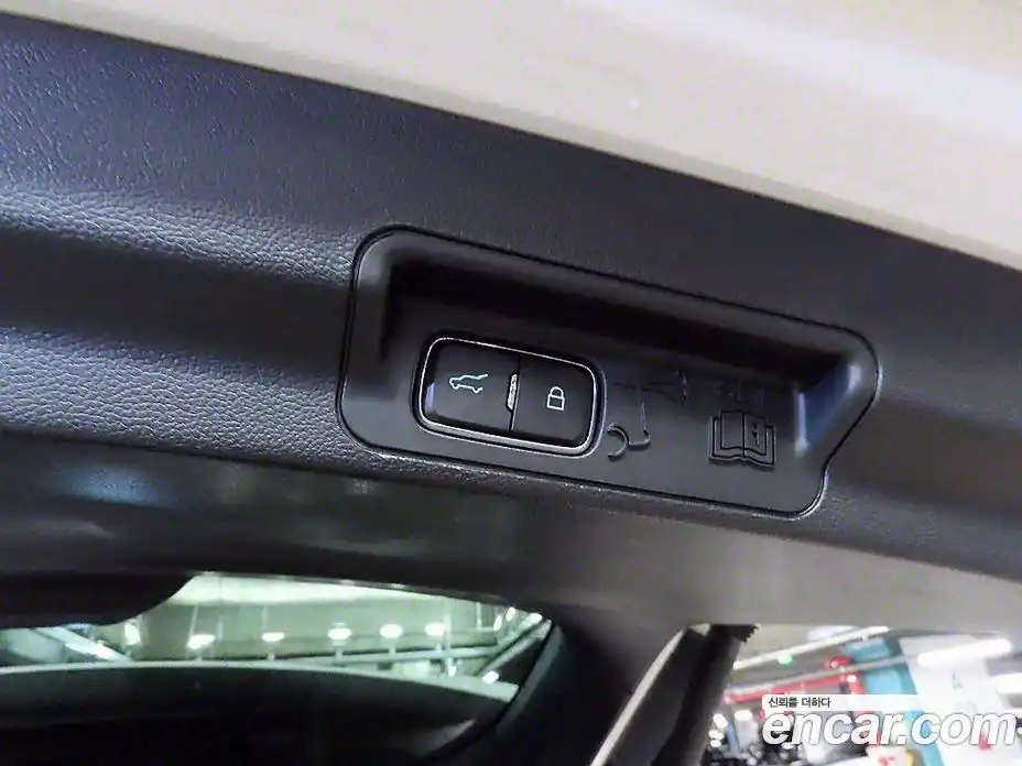 Ford Explorer 2020 2.3 Автомат в Москве № 281918, фото 15