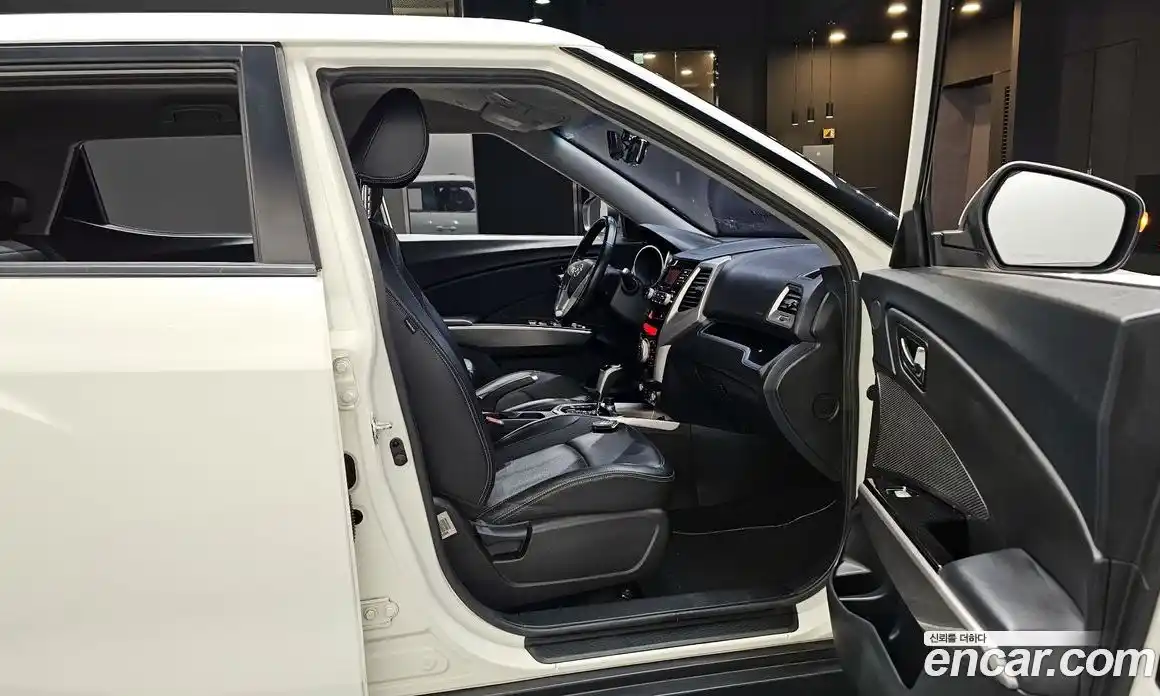 SsangYong TIBOLI 2015 1.6 Автомат в Москве № 28226, фото 11