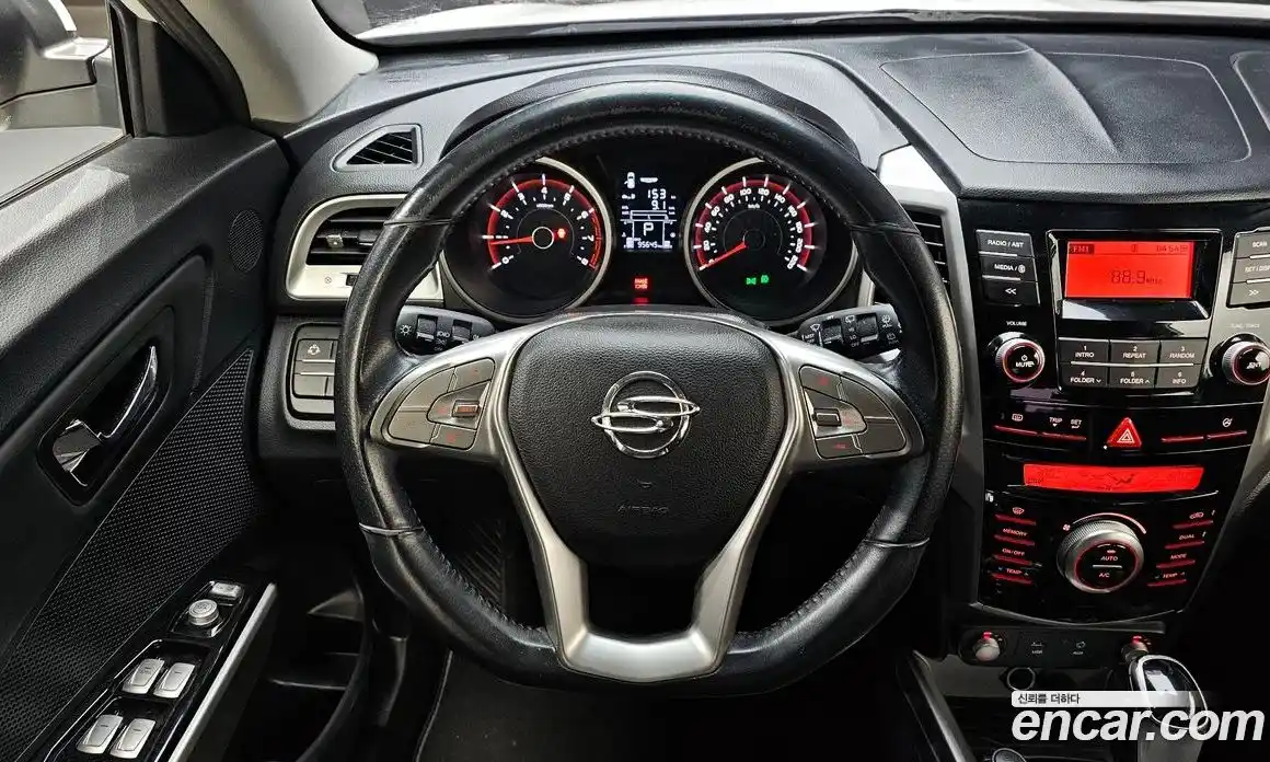 SsangYong TIBOLI 2015 1.6 Автомат в Москве № 28226, фото 13