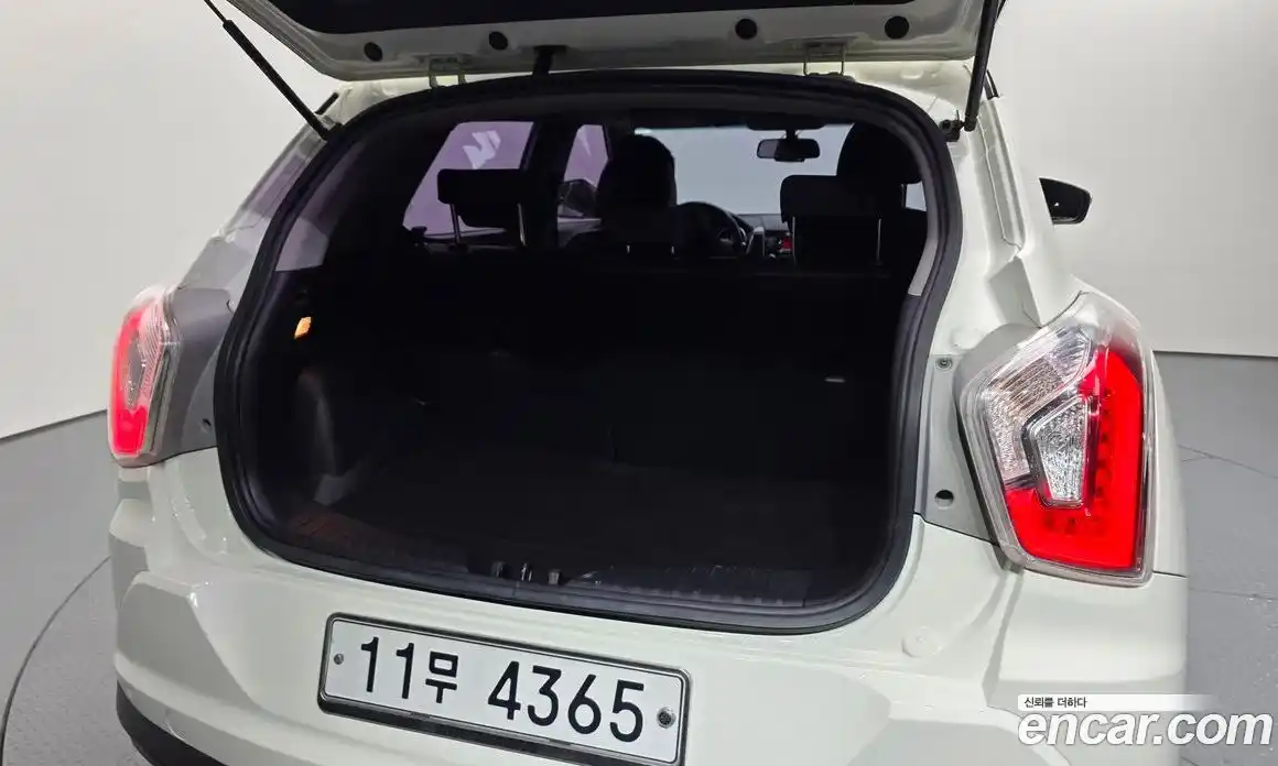 SsangYong TIBOLI 2015 1.6 Автомат в Москве № 28226, фото 20