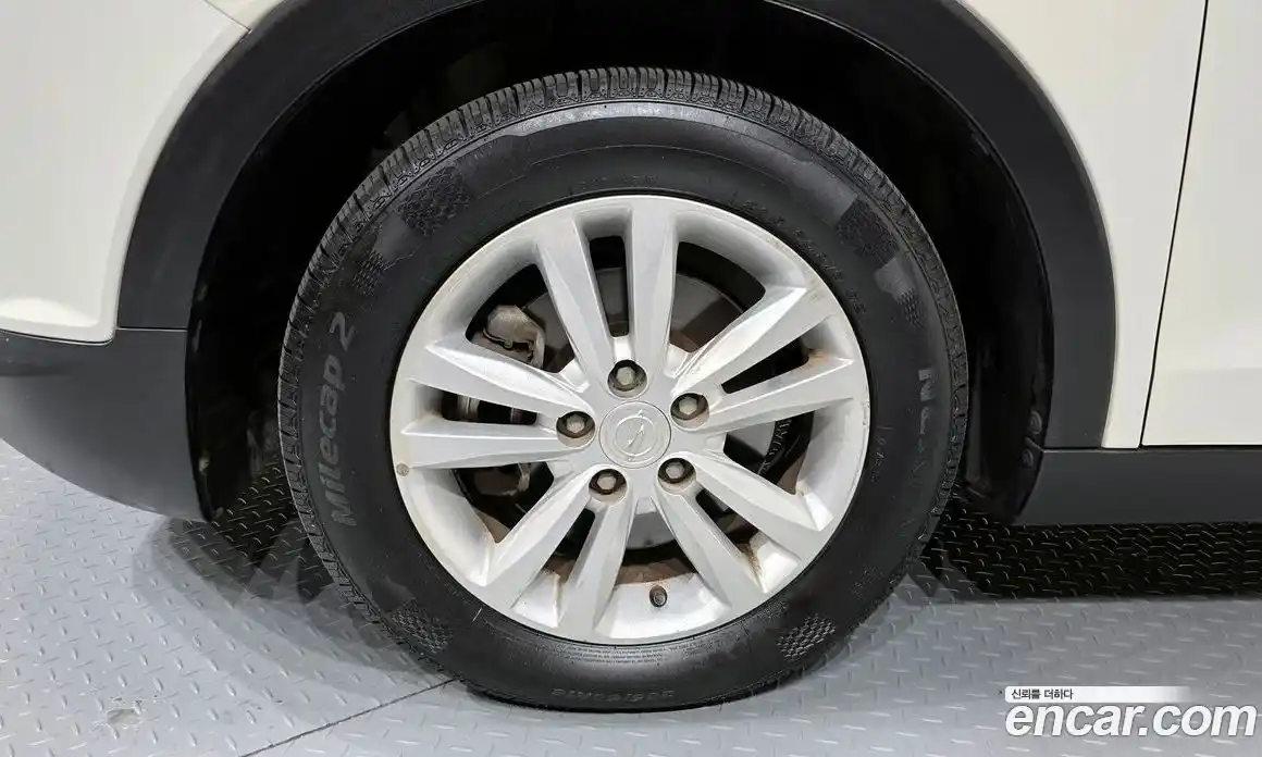 SsangYong TIBOLI 2015 1.6 Автомат в Москве № 28226, фото 5