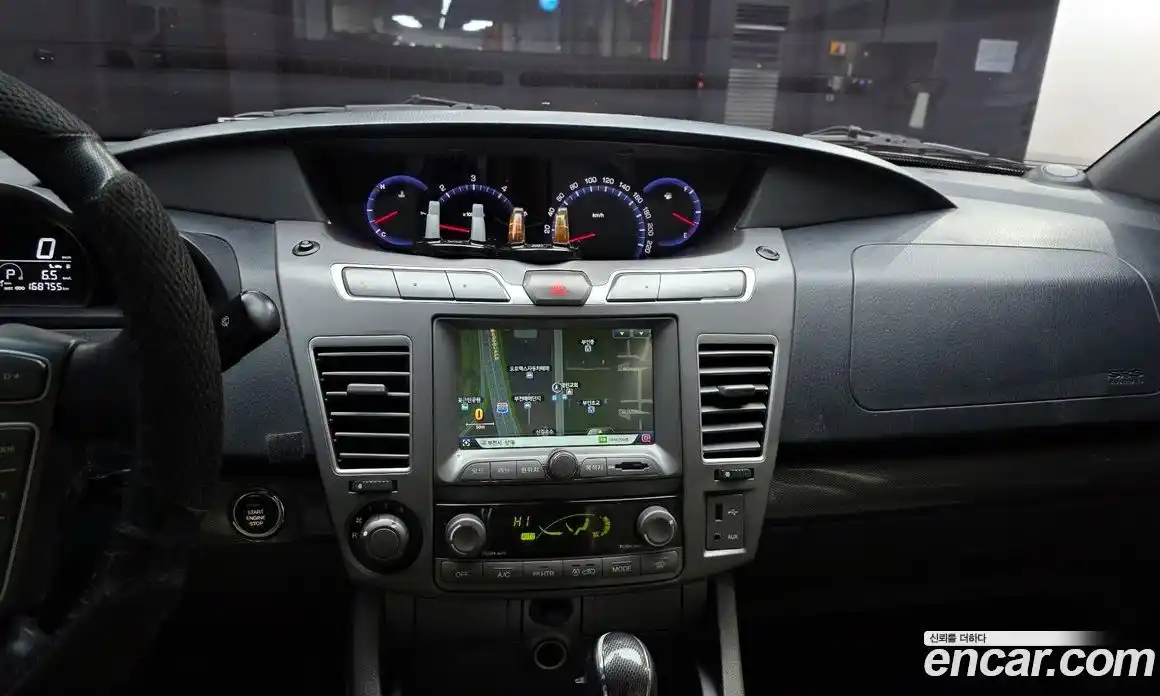 SsangYong Korando 2015 2.0 Автомат в Москве № 28759, фото 13