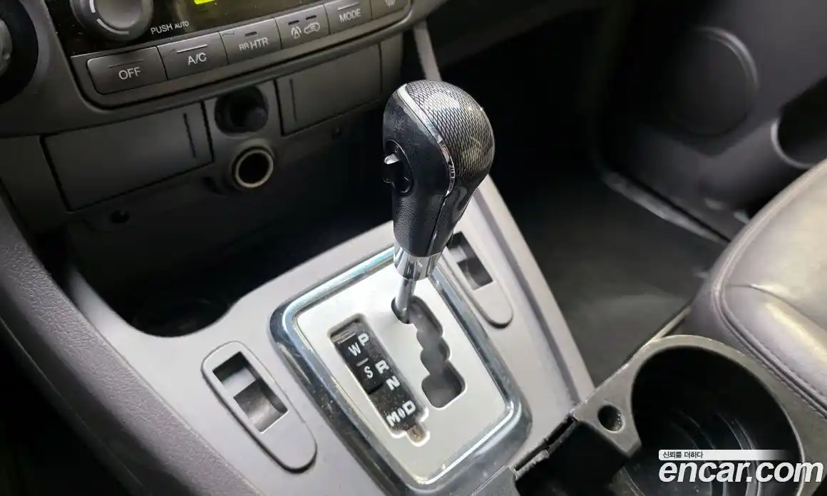 SsangYong Korando 2015 2.0 Автомат в Москве № 28759, фото 4