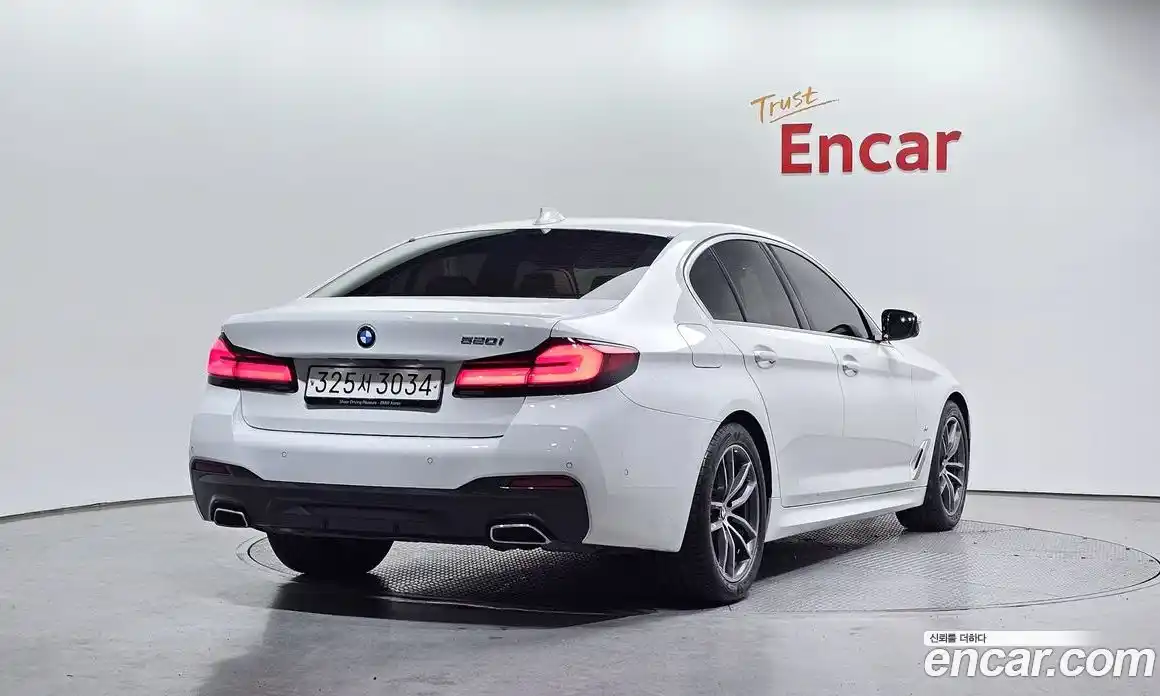 BMW 5-Series 2021 2.0 Автомат в Москве № 302984, фото 19