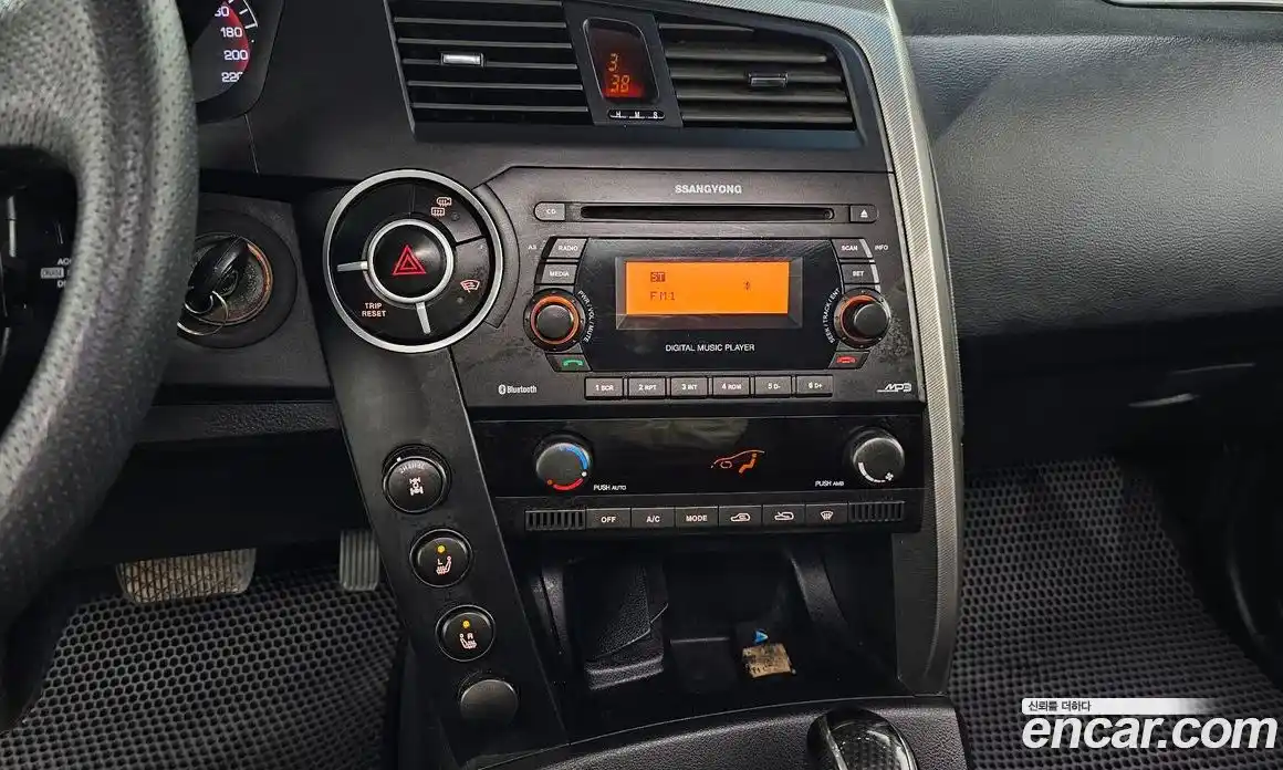 SsangYong Korando 2013 2.0 Автомат в Москве № 30593, фото 13