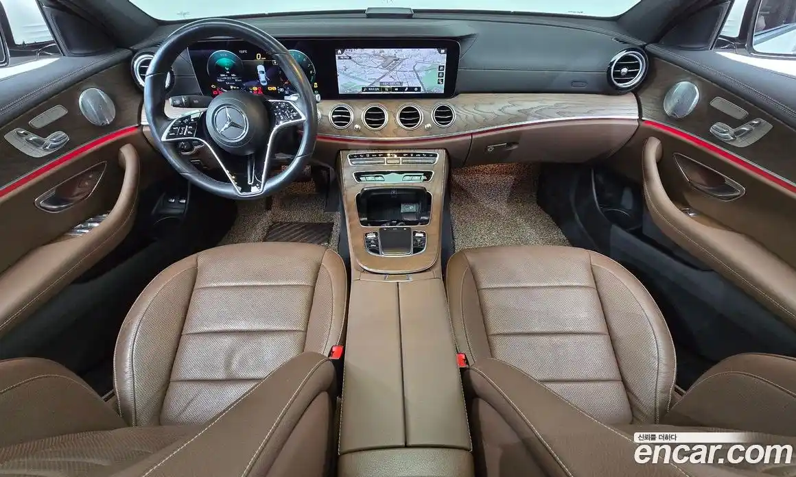 Mercedes-Benz E-Class 2021 2.0 Автомат в Москве № 310537, фото 20