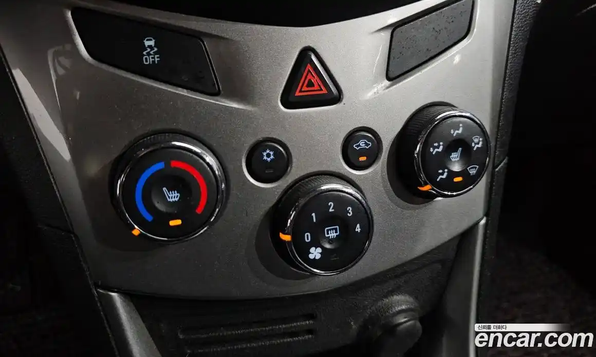 Chevrolet Trax 2015 1.4 Автомат в Москве № 315392, фото 14