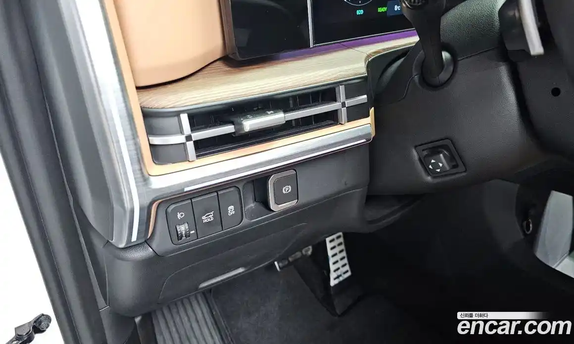 Hyundai Santa Fe 2024 1.6 Автомат в Москве № 318324, фото 14