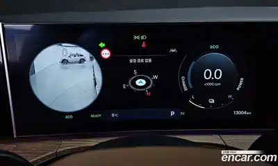 Hyundai Santa Fe 2024 1.6 Автомат в Москве № 318324, миниатюра 2