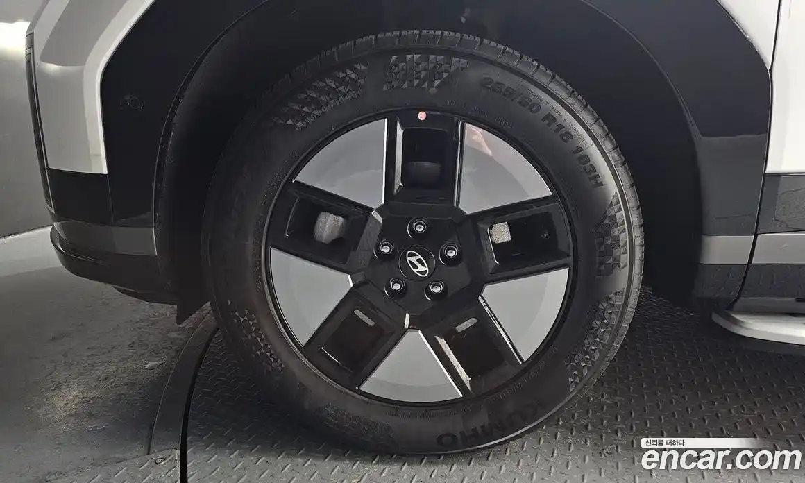 Hyundai Santa Fe 2024 1.6 Автомат в Москве № 318324, фото 9