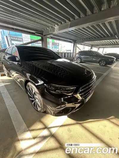 Mercedes-Benz E-Class 2026 2.0 Автомат в Москве № 321408, миниатюра 2