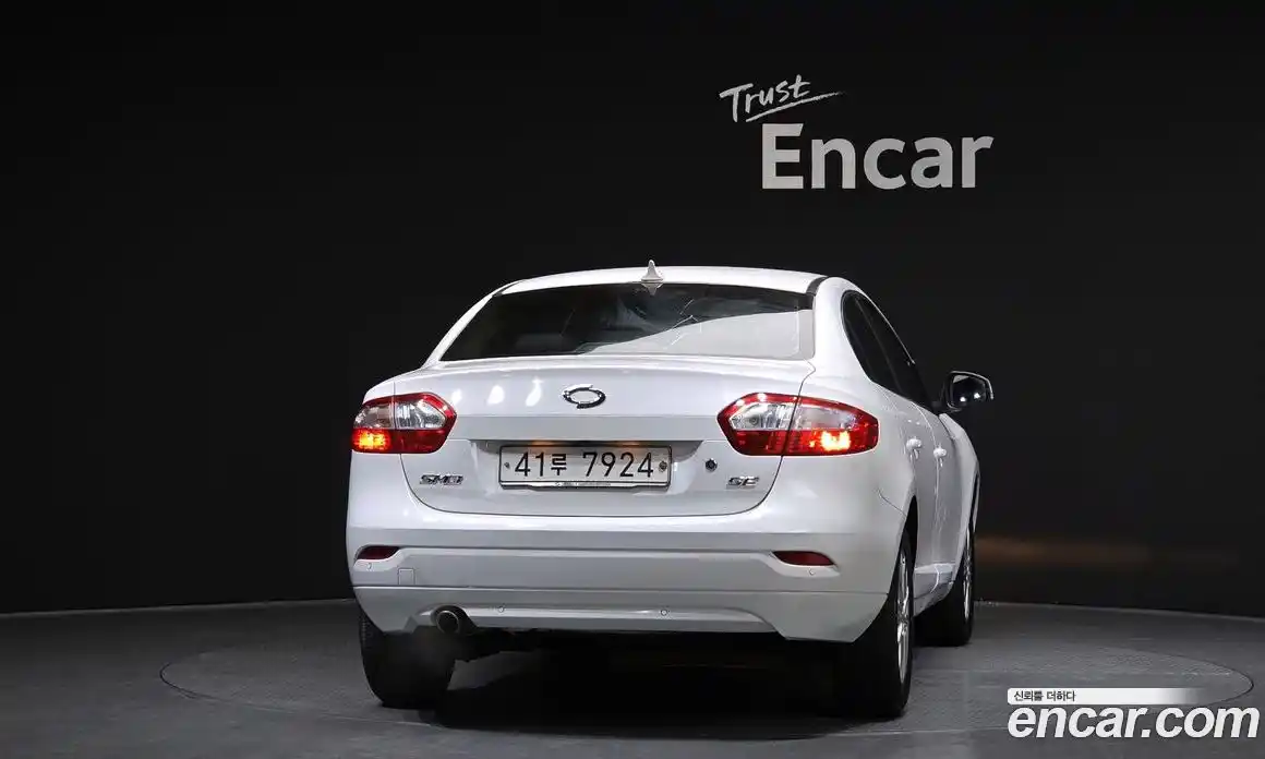 Renault SM3 2014 1.6 Автомат в Москве № 328910, фото 13