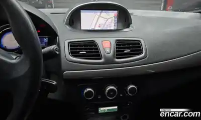 Renault SM3 2014 1.6 Автомат в Москве № 328910, миниатюра 5