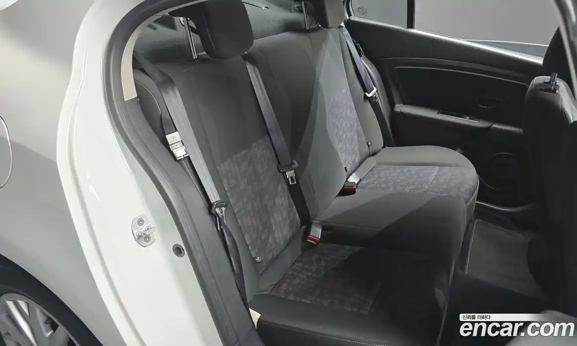 Renault SM3 2014 1.6 Автомат в Москве № 328910, фото 8