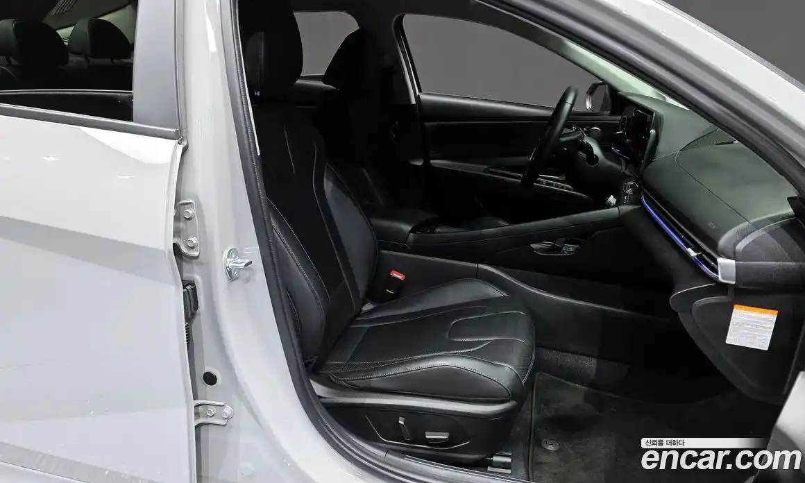 Hyundai Avante 2024 1.6 Автомат в Москве № 330825, фото 15