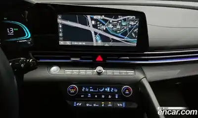 Hyundai Avante 2024 1.6 Автомат в Москве № 330825, миниатюра 3