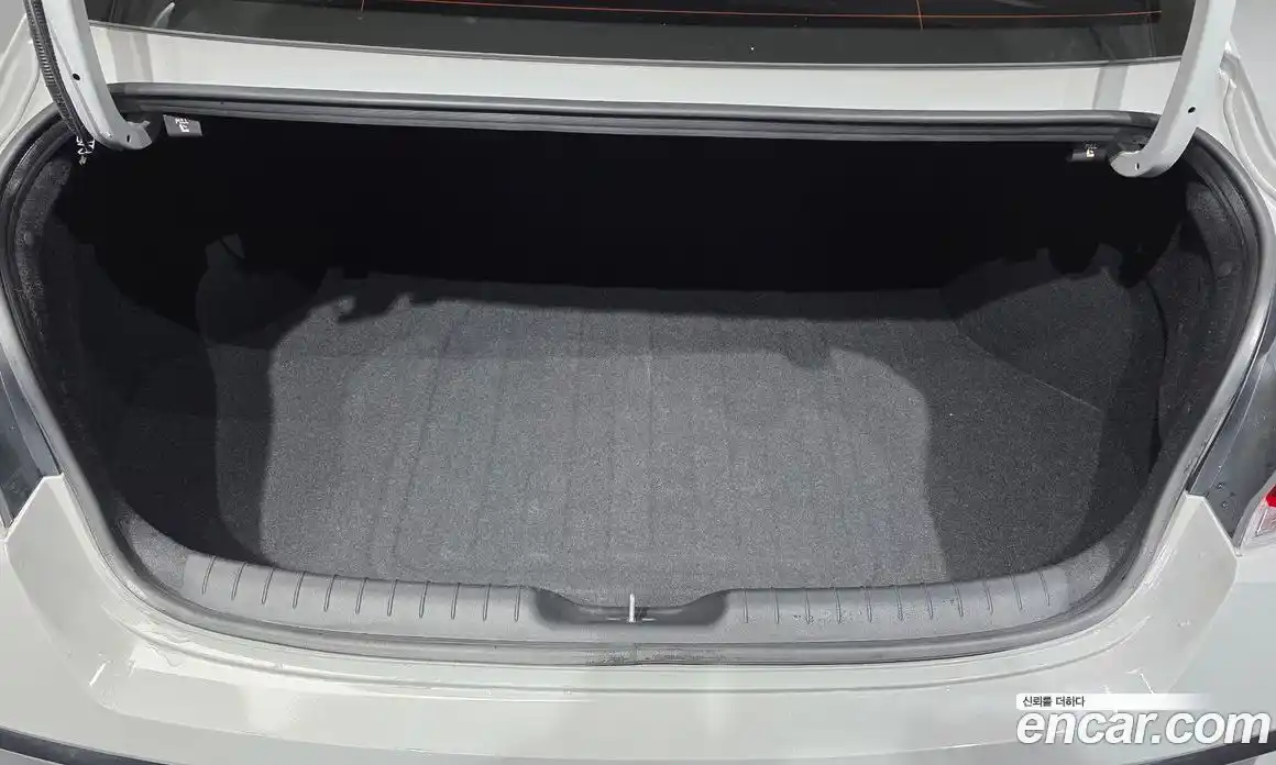 Hyundai Avante 2024 1.6 Автомат в Москве № 330825, фото 7