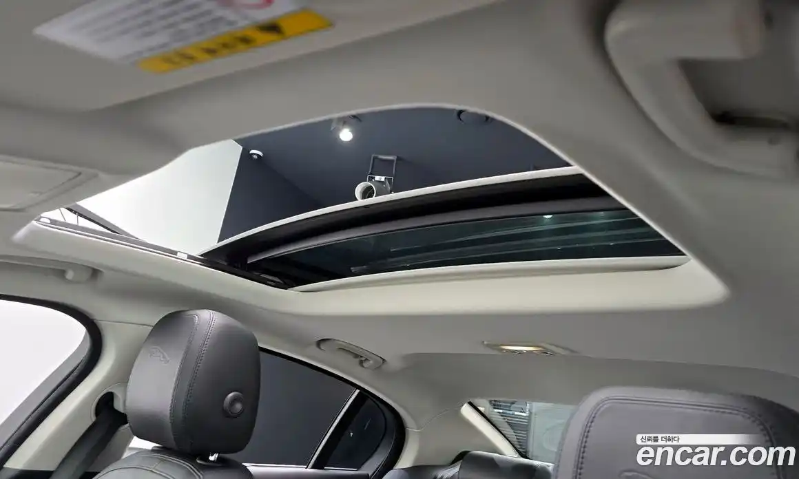 Jaguar XE 2018 2.0 Автомат в Москве № 335824, фото 18