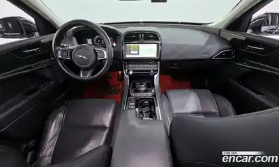 Jaguar XE 2018 2.0 Автомат в Москве № 335824, миниатюра 7