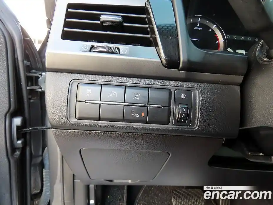 SsangYong Rexton 2021 2.2 Автомат в Москве № 34451, фото 13