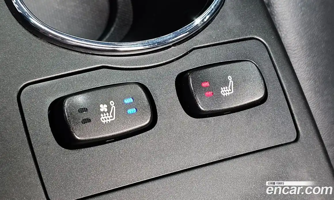 SsangYong Korando 2016 2.2 Автомат в Москве № 34965, фото 15