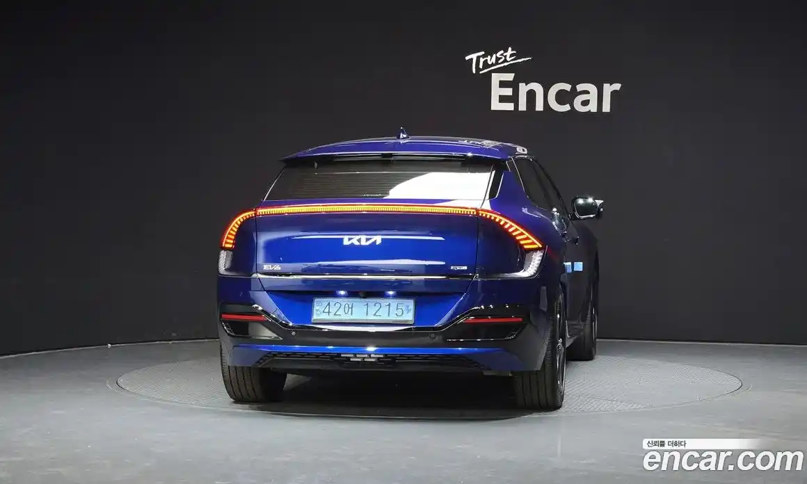 Kia EV6 2023 0.1 Автомат в Москве № 361509, фото 4