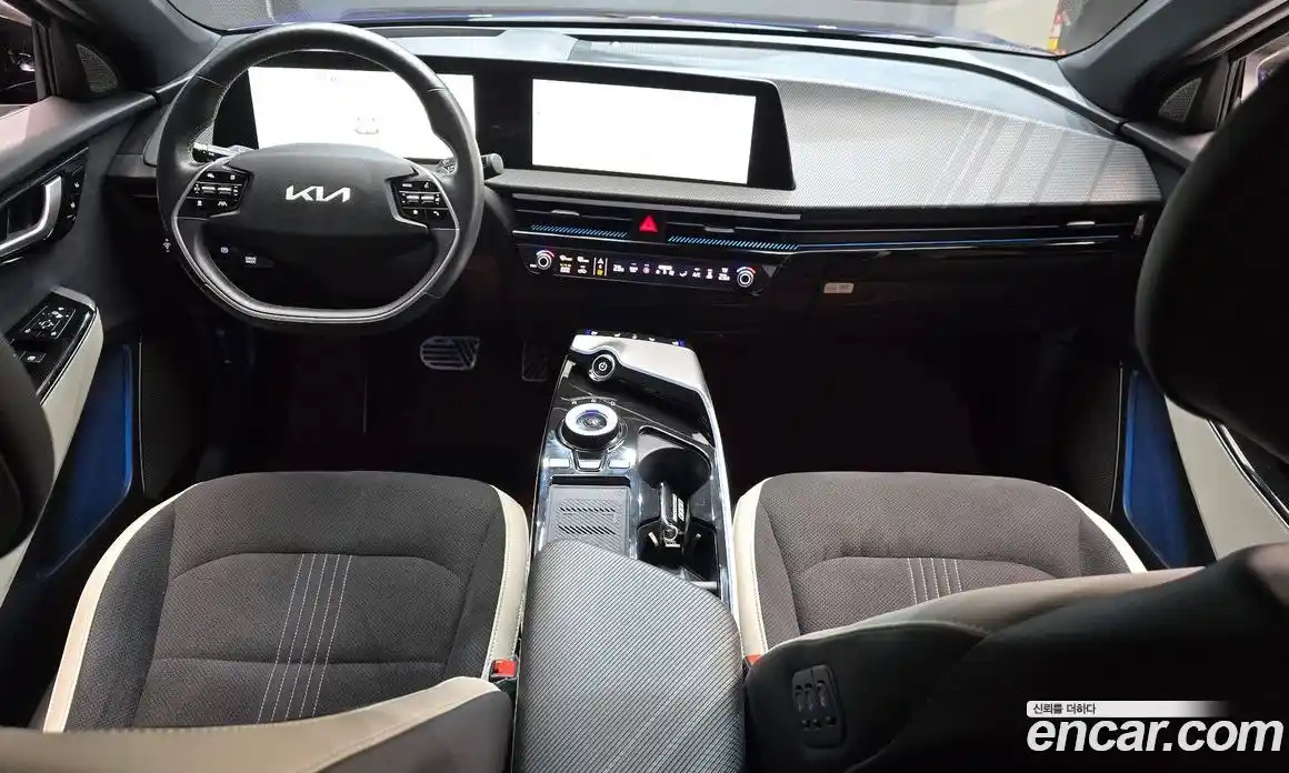 Kia EV6 2023 0.1 Автомат в Москве № 361509, фото 7