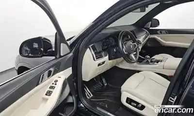 BMW X5 2021 4.4 Автомат в Москве № 367016, миниатюра 10