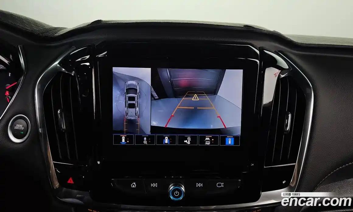 Chevrolet Traverse 2023 3.6 Автомат в Москве № 36871, фото 17