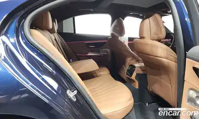 Mercedes-Benz E-Class 2024 2.0 Автомат в Москве № 369035, миниатюра 12