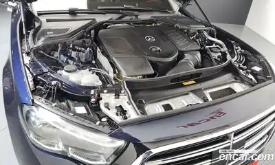 Mercedes-Benz E-Class 2024 2.0 Автомат в Москве № 369035, миниатюра 6