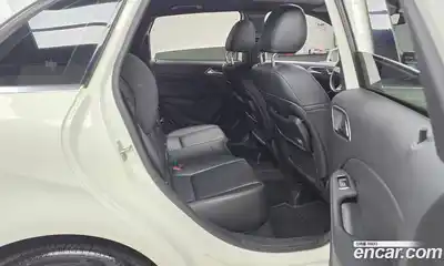 Mercedes-Benz B-Class 2018 2.0 Автомат в Москве № 371980, миниатюра 12